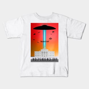 Independence day minimal poster art Kids T-Shirt